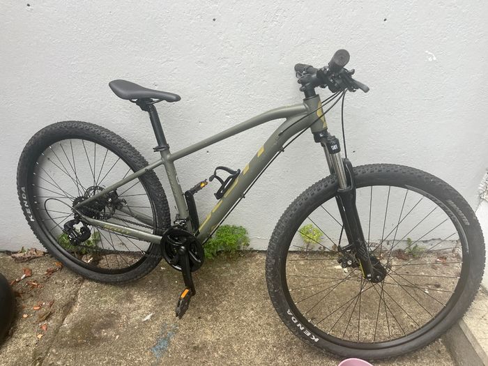 Scott Aspect mountain bike - 29 inch wheels