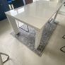 Kitchen/Dining table Image 2