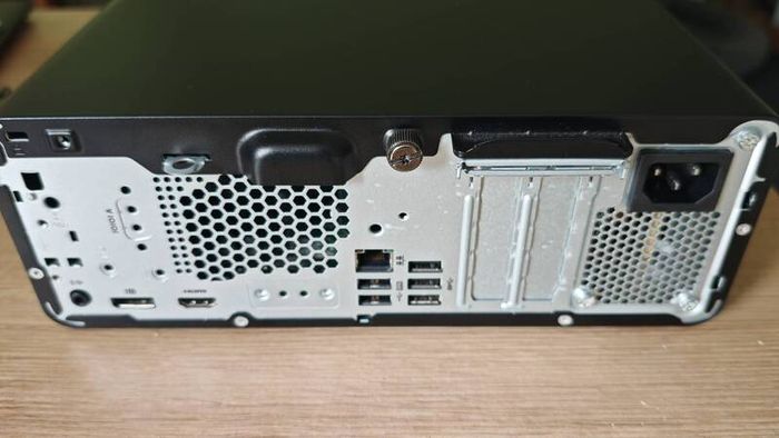 Hp Pro Sff 400 G9 Desktop Pc