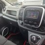 2017 Nissan NV300 Image 7