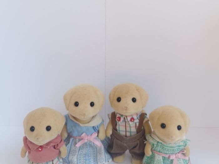 Sylvanian Labrador family