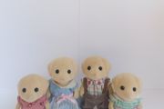Sylvanian Labrador family
