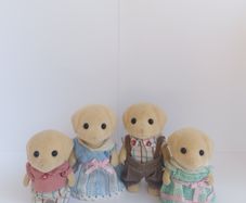 Sylvanian Labrador family