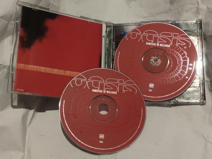Oasis - Familiar to Millions 2Cd
