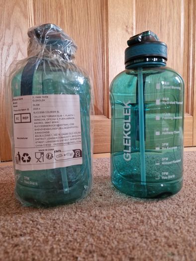 GlekGlek 2.2 Litre Water Bottle