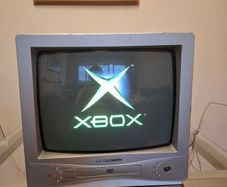 14" PowerPoint CRT TV / DVD Combo