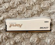 Kingston Fury Beast RGB 4x8GB DDR4-3200