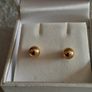 9ct gold earrings Image 3
