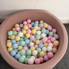 kids ball pit