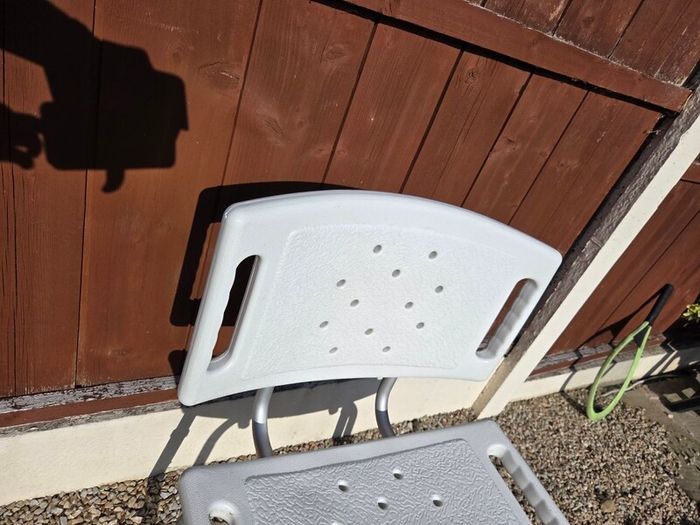 Shower chair