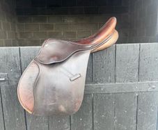 Berny saddle 16 Medium