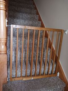 Stair gate