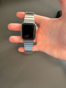 Apple Watch SE & Steel band