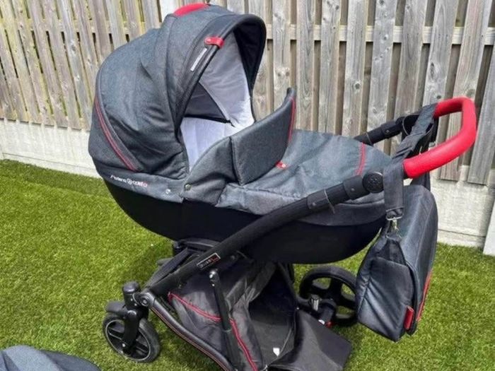 baby stroller