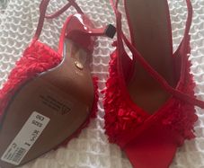 Ladies shoes