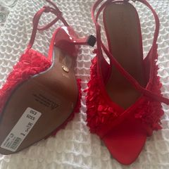 Ladies shoes