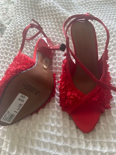 Ladies shoes
