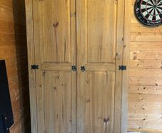 Corona wood wardrobe