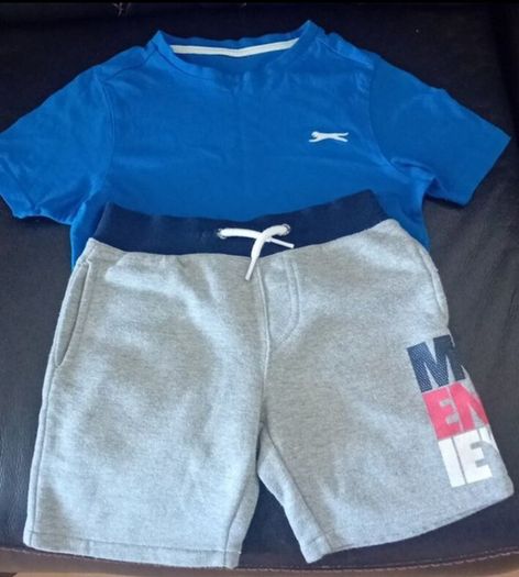 T-shirt 4-6yrs