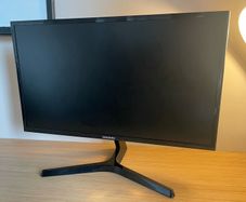 24" Samsung Monitor