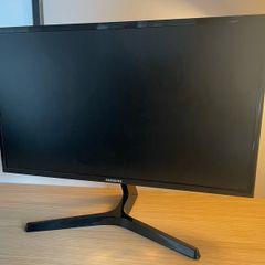 24" Samsung Monitor