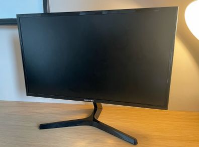 24" Samsung Monitor