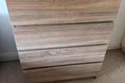 Chest of drawers
