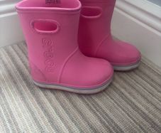 Pink crocs wellies