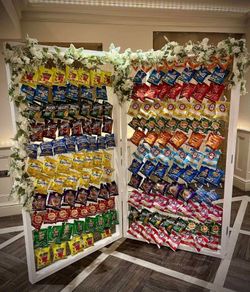 Wedding Crisp Wall