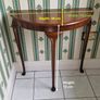 hall table Image 2