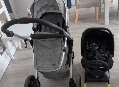 Venti Pram and Car Seat with Base