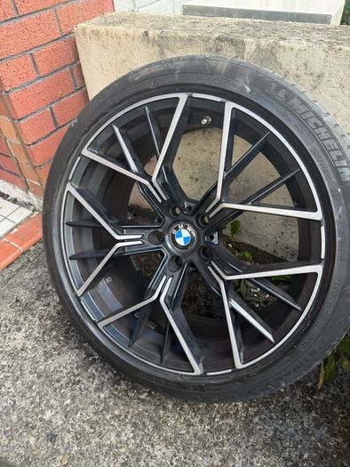 BMW Alloys 5x112 19"