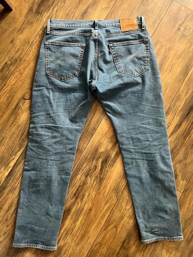 Brand New Levi's 502 Men's Jeans