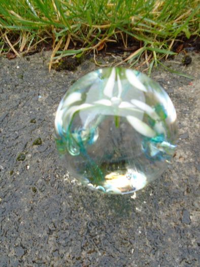 Glass paper weight, Home decor, Paperweight,art glass Coloured glass