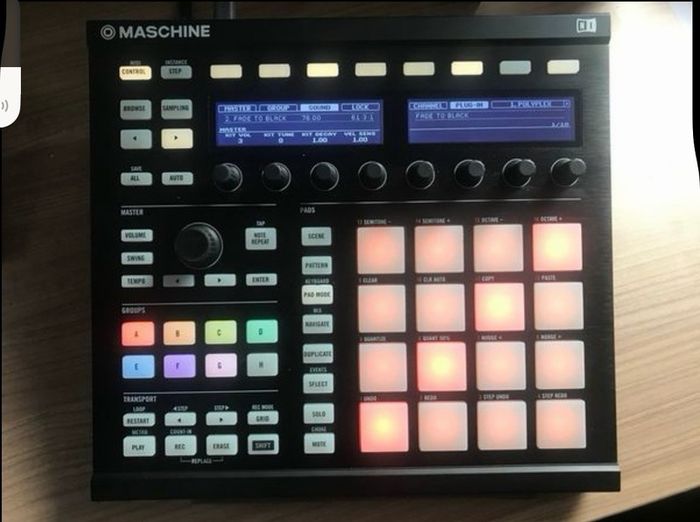 Maschine MK2 Boxed with Original Manual etc