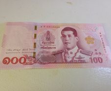 Banknote