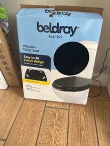 toilet seat
