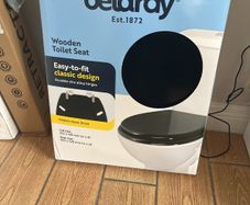 toilet seat