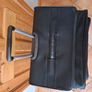Large LINEA Suitcase.Luggage+ 4 Wheels. Excellent Condition Image 3