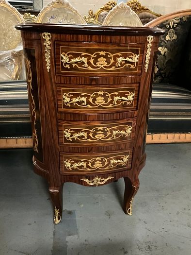 Very nice quality locker or occasional table