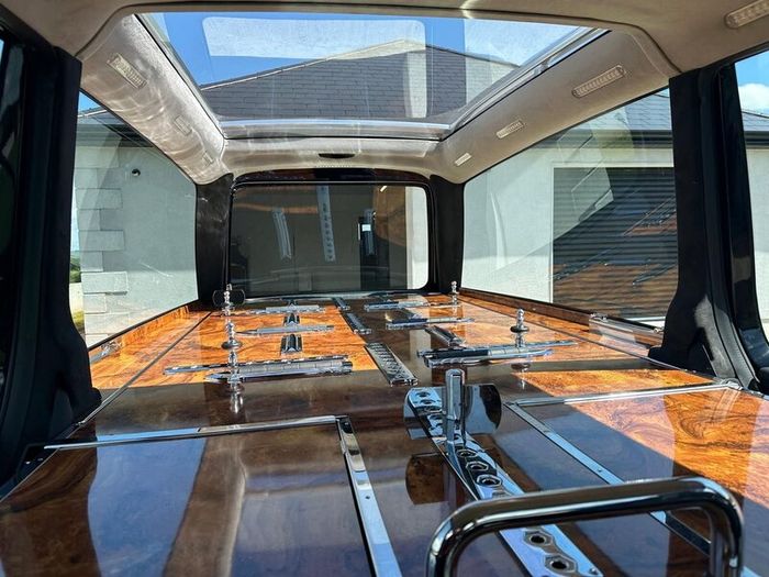 Mercedes Benz Duffy 5dr Hearse