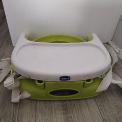 Chicco foldable seat