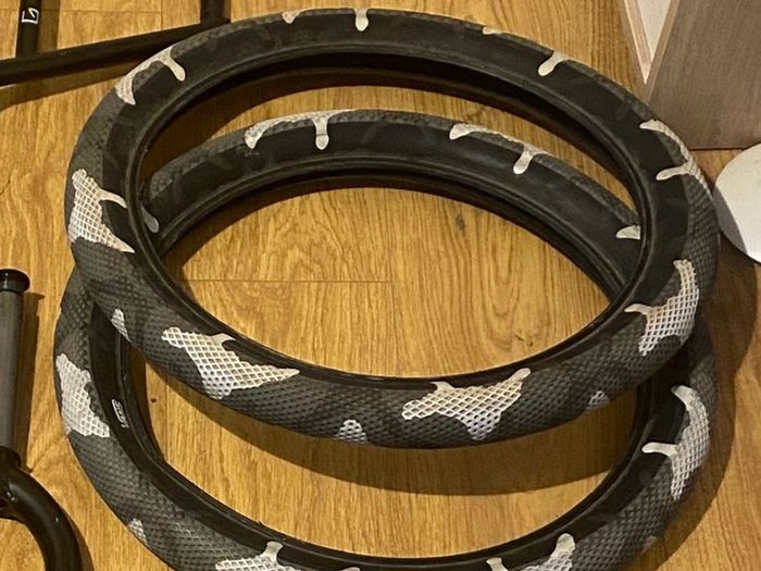 Cult x vans tires