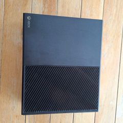 XBox One Black (500gb) with Accessories