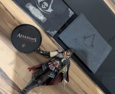 assassin's creed statue and books one rare