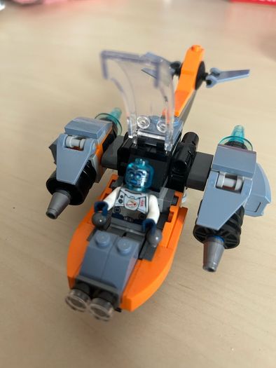 LEGO Creator 3-in-1 Cyber Drone 3111