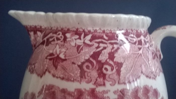 Vintage MASON'S Patent Ironstone China 50 oz Pitcher with Rope Edge in the Red & White VISTA Pattern