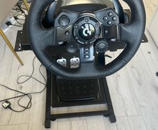 Logitech g923 + stand
