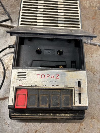 Topaz Cassette Player