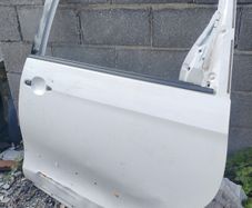 estima rear left door